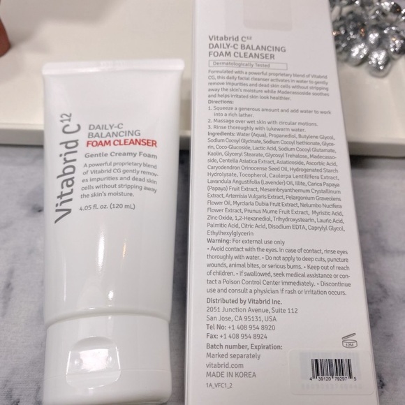 Vitabrid C12 Daily-C Foam Cleanser, antioxidants, NEW - Full Size 4 oz/120 ml - Picture 4 of 10